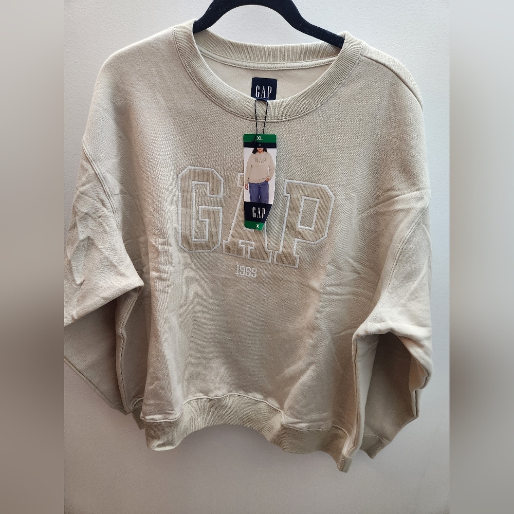 GAP Women's Cream Sweater